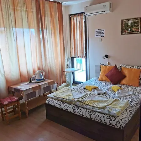 къща за гости анита 3* Приморско